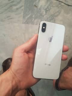 Iphone x 10 of 10 condition  no open and repair