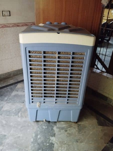 Air Cooler Pak Asia for sale just 1 season used 0