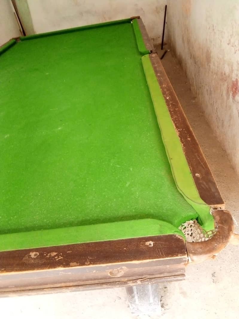 Snooker Table 6 x 12 Sized 2