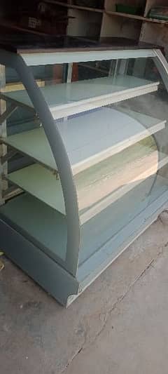 Bakery glass counter (best condition)