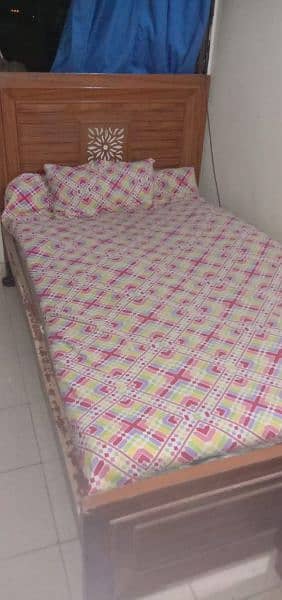 Single Bed without metress 1