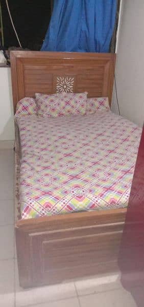 Single Bed without metress 2