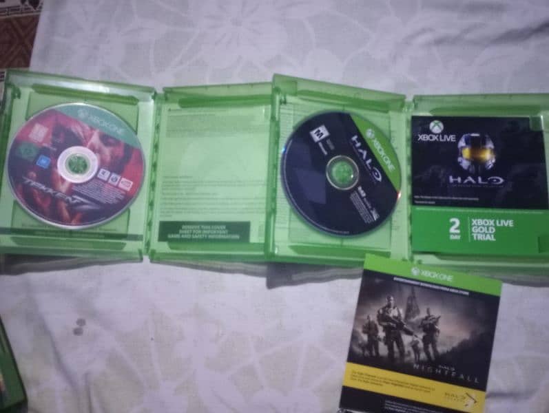 2 xbox one dvds HALO MASTER CHIEF COLLECTION 4 PARTS ,TEKKEN 7 3