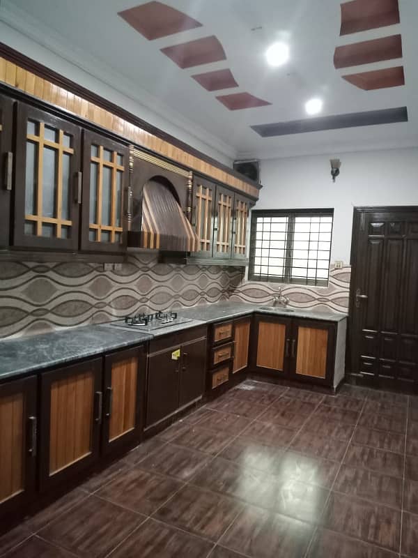 12 Marla Upper Portion In G-15 For rent At Good Location 4