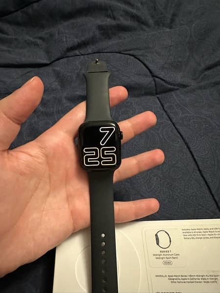 Apple Watch Series 7 45mm midnight 4