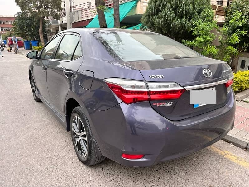 Toyota Corolla Altis 2019 3