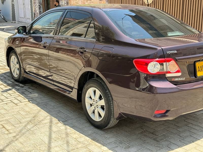 Toyota Corolla Altis 2012 6