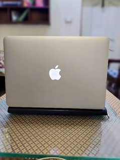 MacBook air 2015 core i7 8/128ssd in lush condition 03257693218