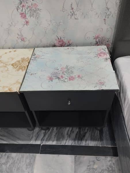 bed side tables 1