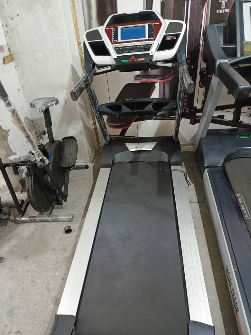 Treadmils 0304-4826771  Running Excersize Walk Joging Machine 6