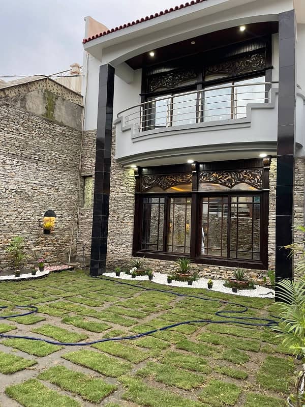 Prime Location House For Grabs In 13 Marla Warsak Road 17