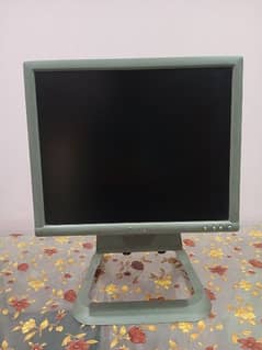 Dell LED 17 inch 0
