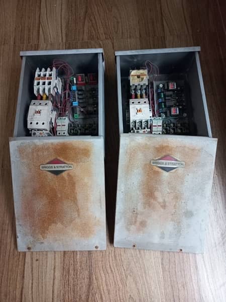 BRIGGS & STRATTON 20 KVA American genrator with dual auto switches 2