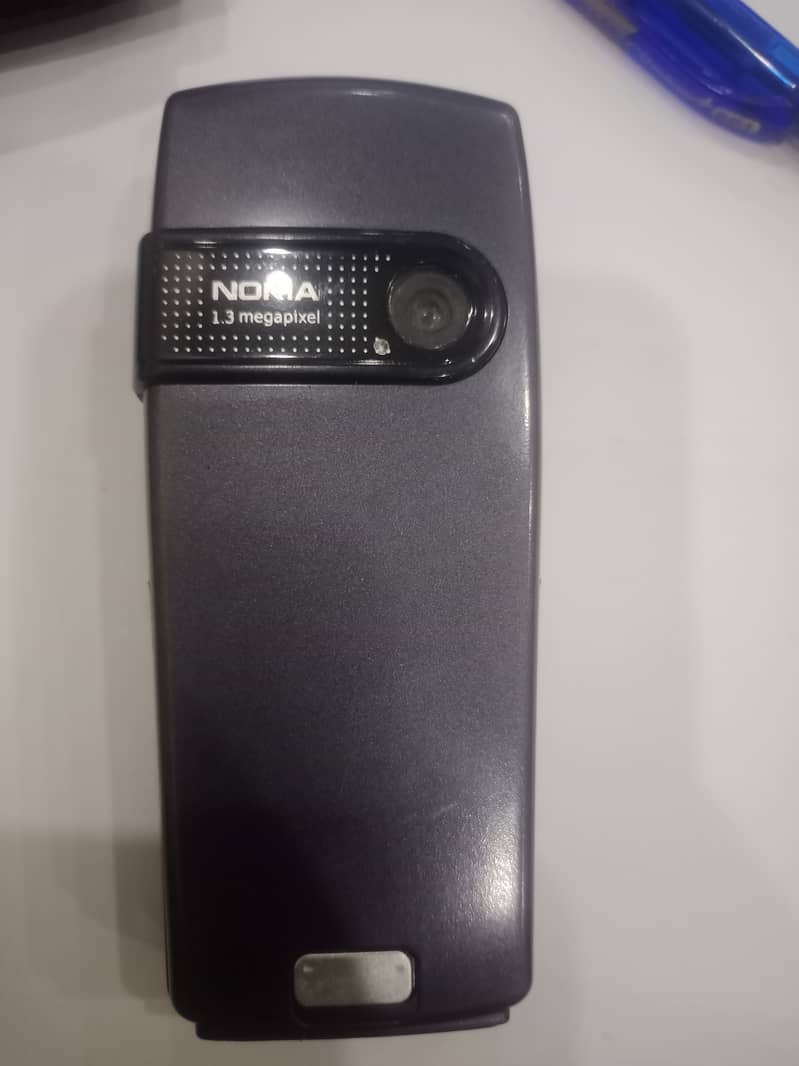 Nokia 6230i 1