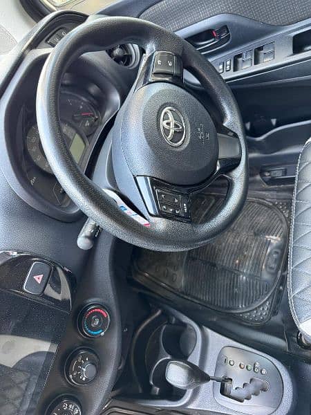 Toyota Vitz 2017 21 3