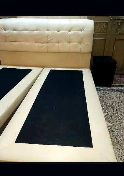 Poshesh bed set with imported mattress and sight tables 4