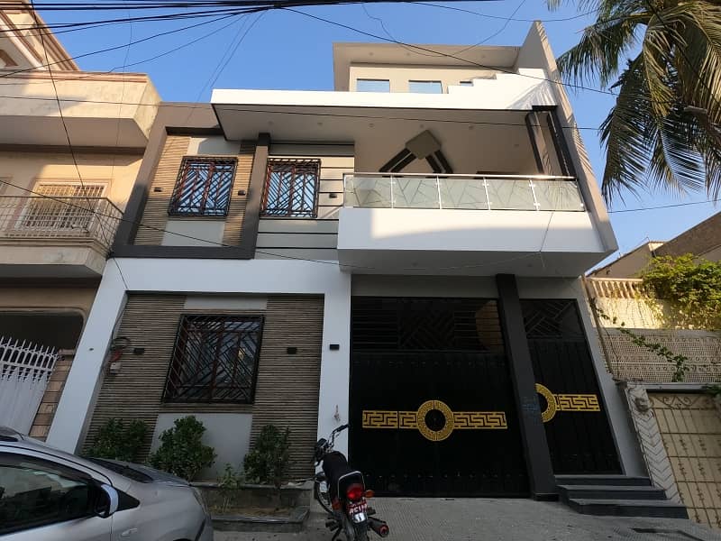 Highly-Desirable Prime Location House Available In North Nazimabad - Block D For Sale 1