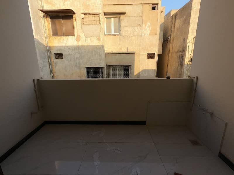 Highly-Desirable Prime Location House Available In North Nazimabad - Block D For Sale 17