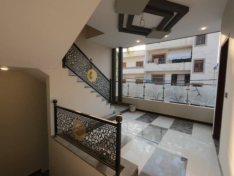 Highly-Desirable Prime Location House Available In North Nazimabad - Block D For Sale 29