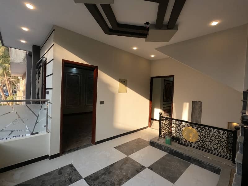Highly-Desirable Prime Location House Available In North Nazimabad - Block D For Sale 34