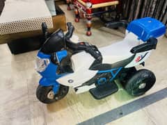 Moter bike for 3 to 5 years old baby