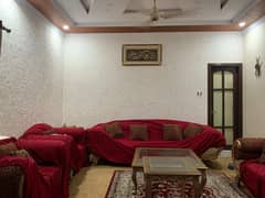 200 Sq Yard Bungalow For Sale Ideal Location