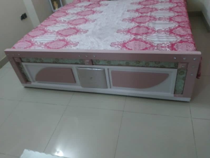 bed with dressing table 8