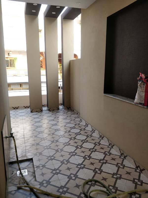 10 Marla Ideal House for Sale in PIA Housing Scheme 4