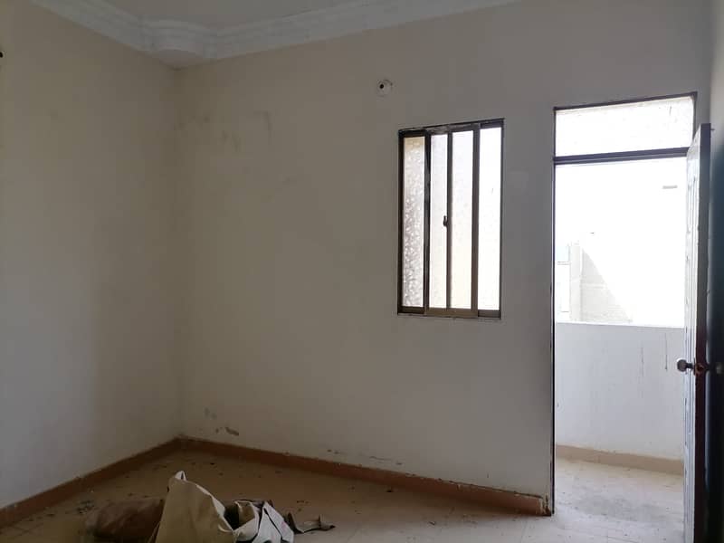 720 Square Feet Flat In Diamond Residency Is Available 2