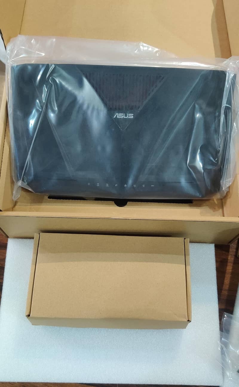 ASUS RT-AC88U Dual Band Gigabit WiFi Gaming Router AC3100 (Box Pack) 4