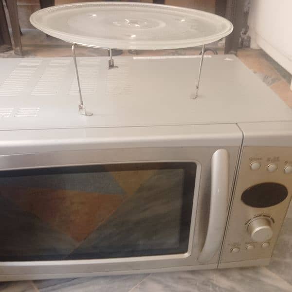 Microwave oven BOSS Company 3