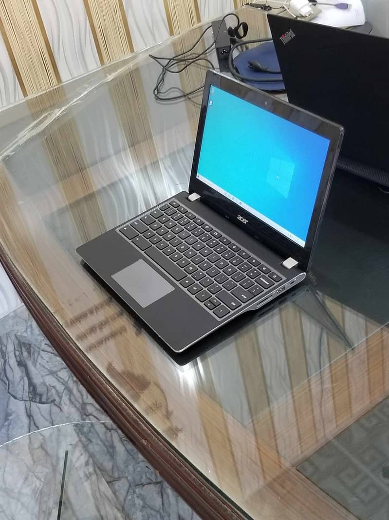 Acer Laptop Ram: 4GB Storage: 128gb ssd m2 (Extendable) 1