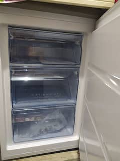 Hisense 82L freezer