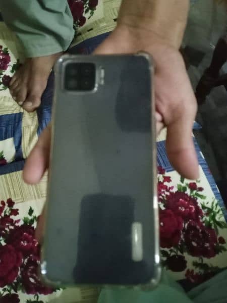 Oppo f17 8/128 storage 10 by 10 condition 1