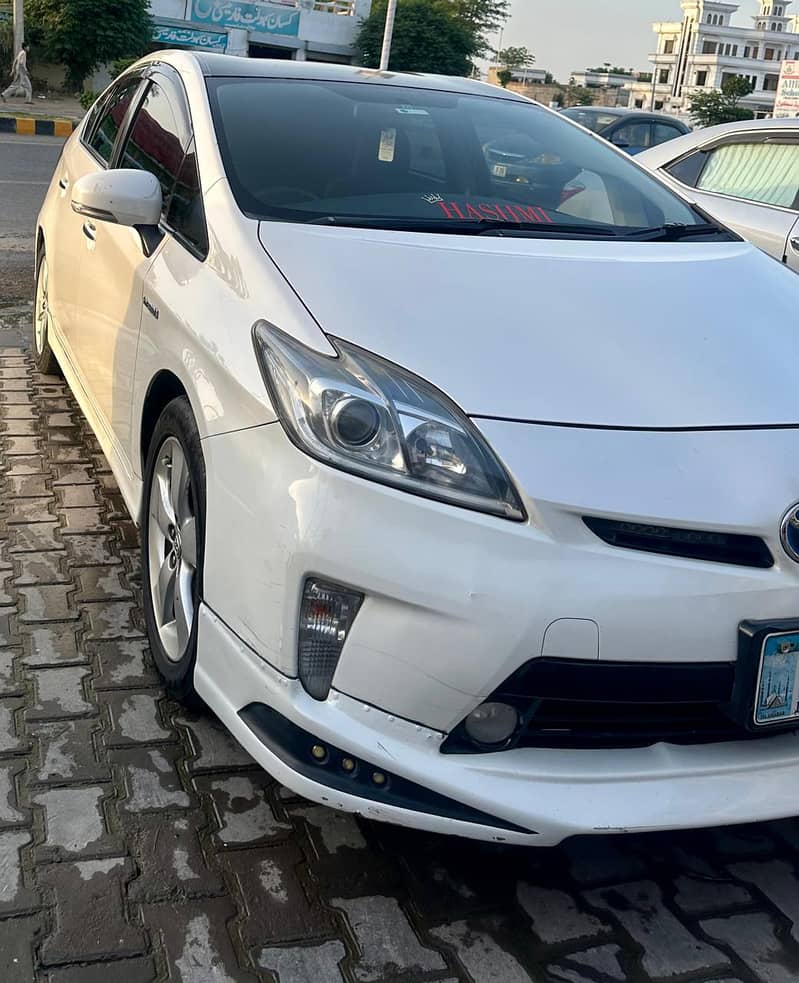 Toyota Prius 2018 6