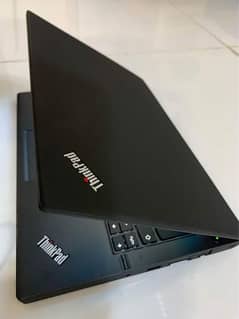 Lenovo X250 i5 5 gen 8 128 ssd laptop