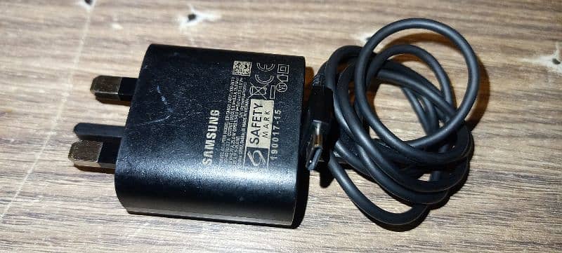 25W Samsung S20 Ultra Orignal Charger Box Pulled 100% Original 3