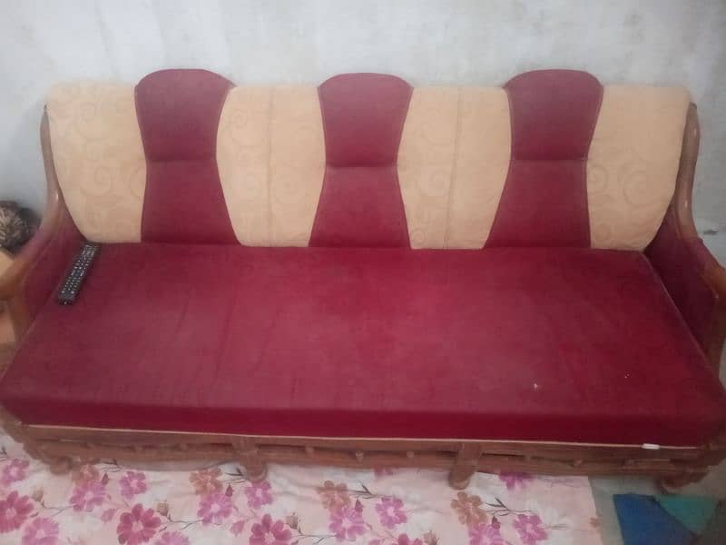 5 seater sofa set urgent sell 1