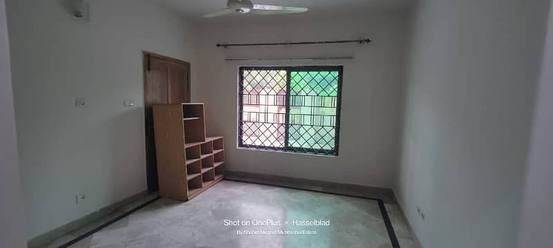 GROUND PORTION FOR RENT 9