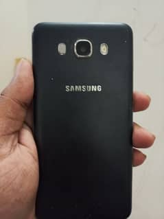 Samsung Galaxy J 7