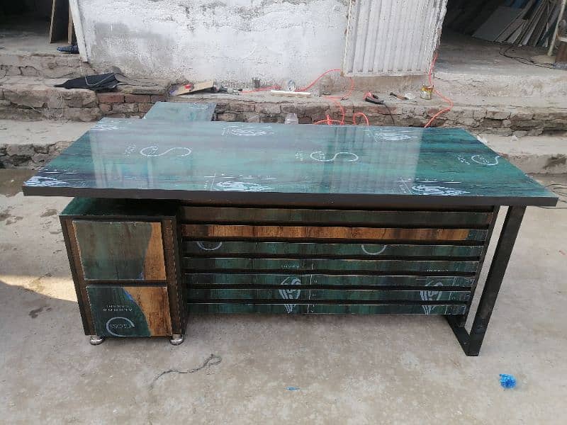 executive office table 4