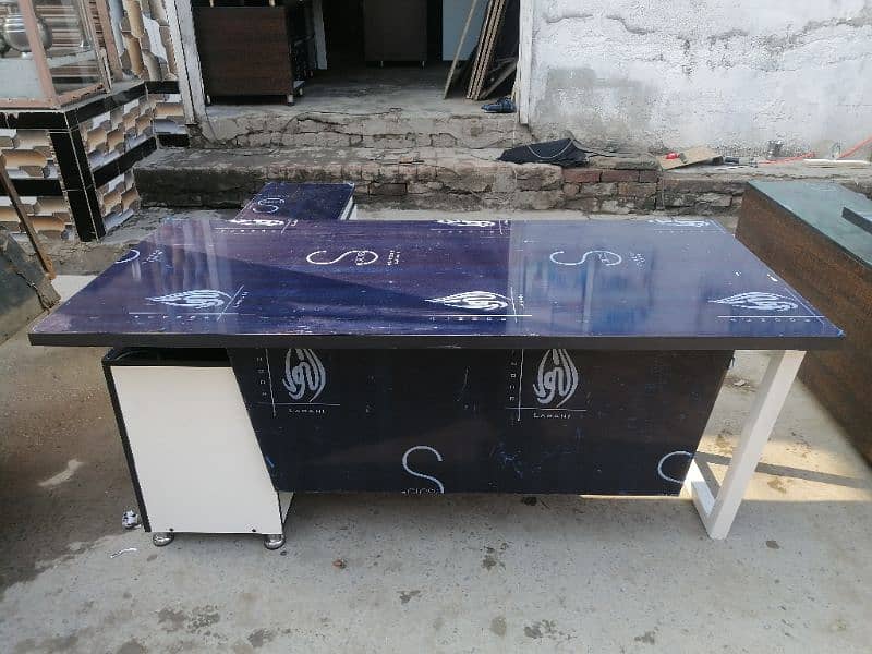 executive office table 5