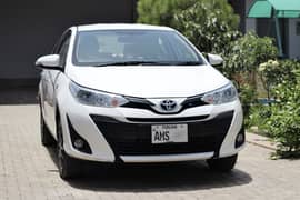 Toyota Yaris 1.5 CVT Ativ X. Top of Line 2022 2023