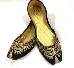 Women's Fancy shoes Embroidered Khussa.