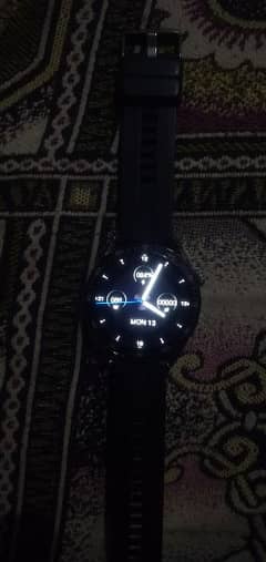 smart watch in new condition