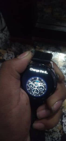 smart watch in new condition 3