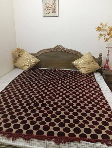 Antique bed 4