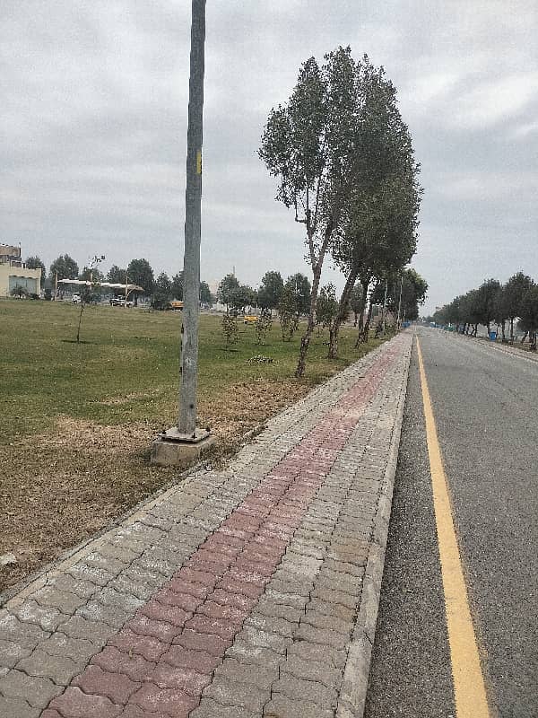 Bahria EMC A Block 5 Marla Plot For Sale Hot Location Near To Park 100 Fit Road Main Gate Near To Commercial Market Allied Bank 1