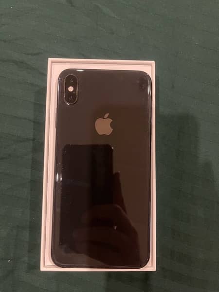 iPhone XS Max 64GB 9.5/10 grey PTA APPROVED 1