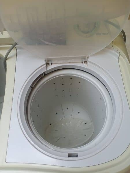 Haier washing machine in RS 20000 6